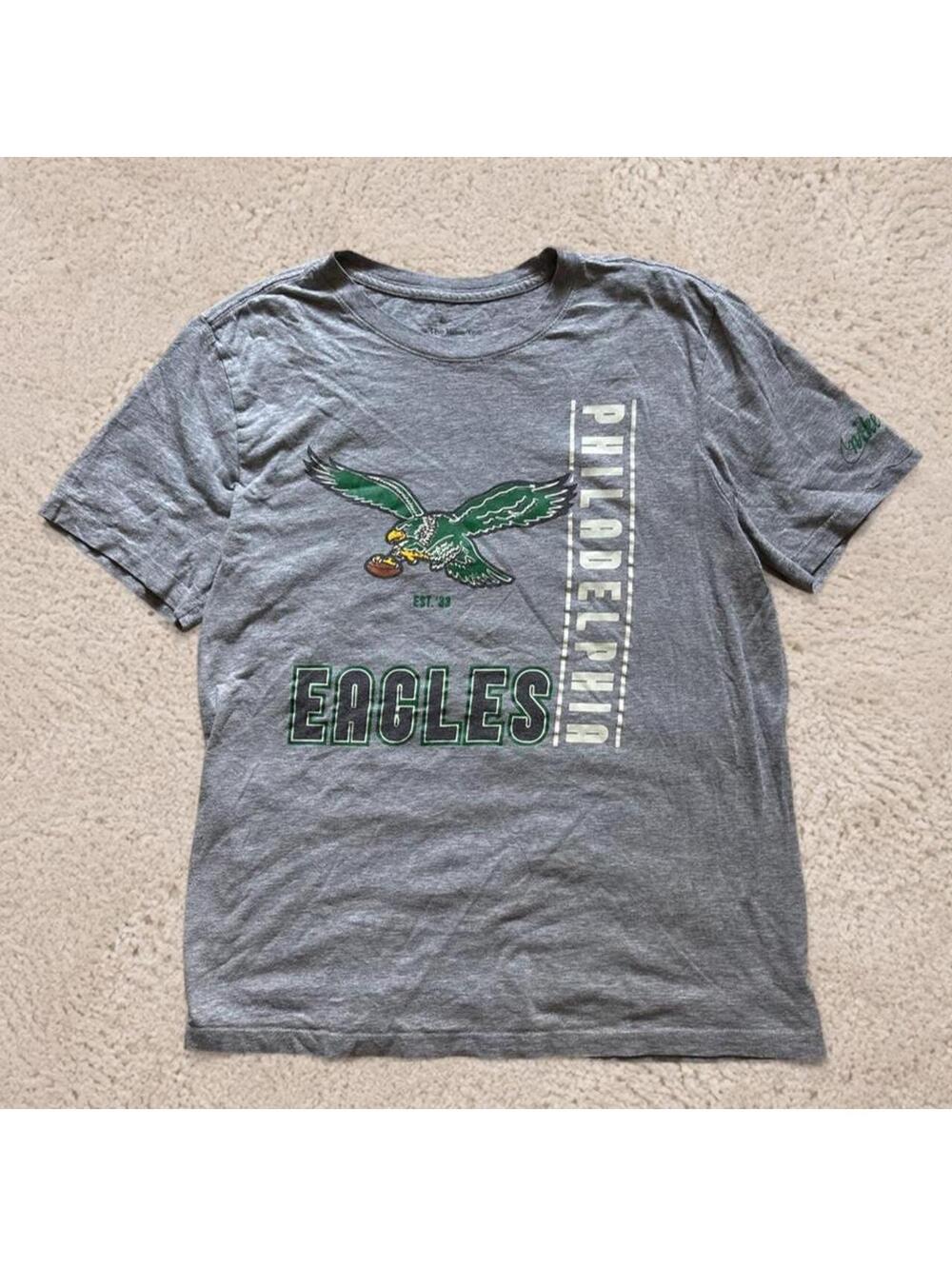 Fire retro Philadelphia eagles Kelly green tee